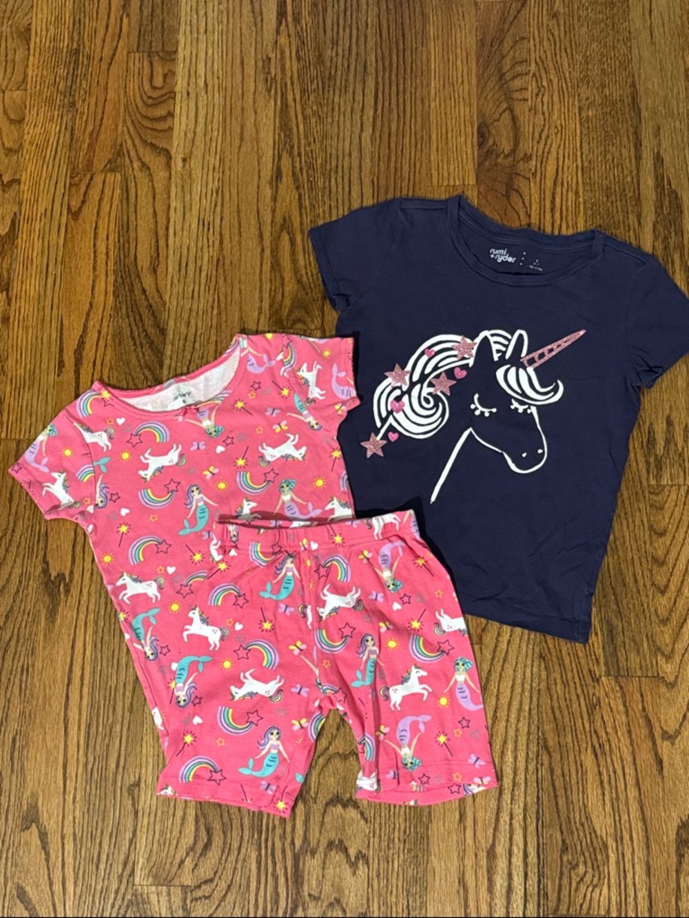Girls Unicorn Pajama Set + Unicorn T-Shirt Size 6/7 Carter’s Rumi & Ryder Bundle